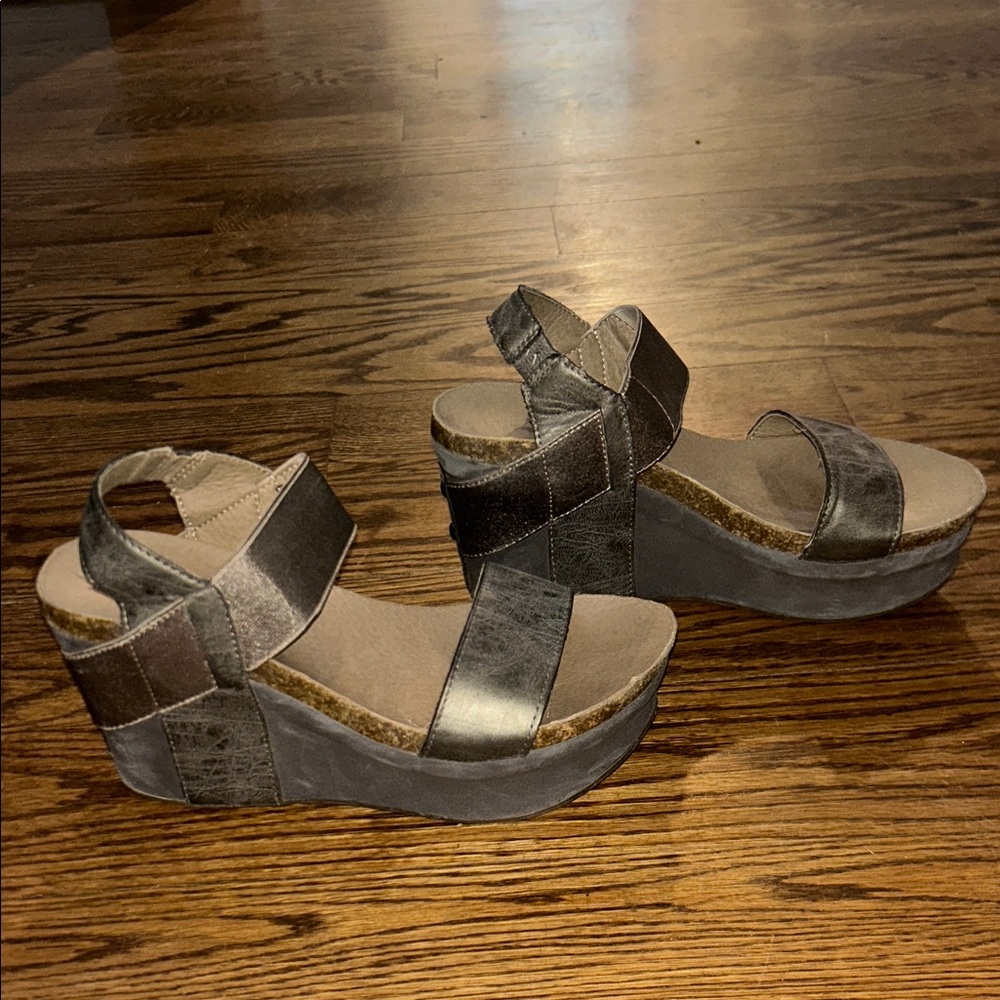 Corkys Metallic Wedge Sandals
